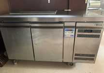 Vând utilaje horeca