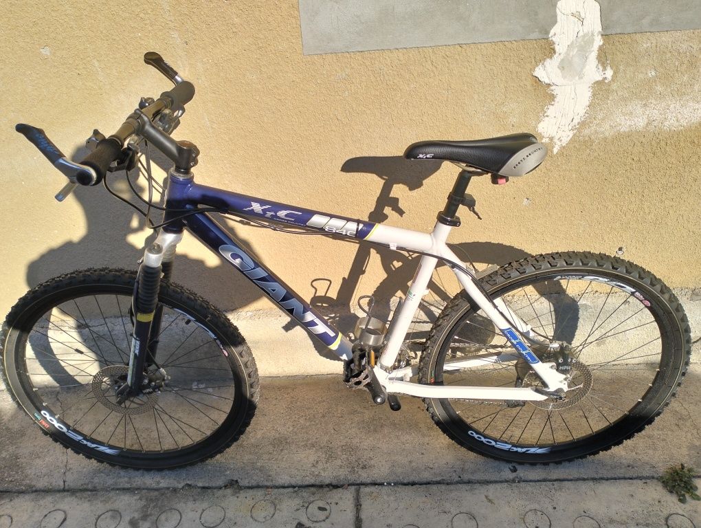 Bicicleta Giant cu 24 viteze