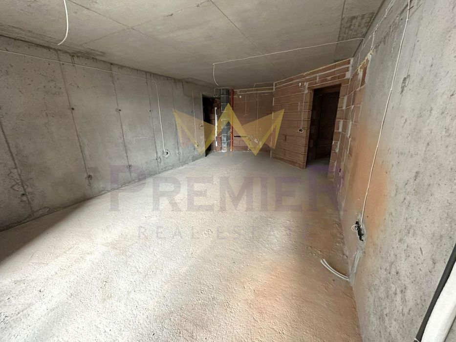 Продава се Тристаен апартамент в София, Младост 4 - 149 кв.м за 1674 €/кв.м - Снимка #1