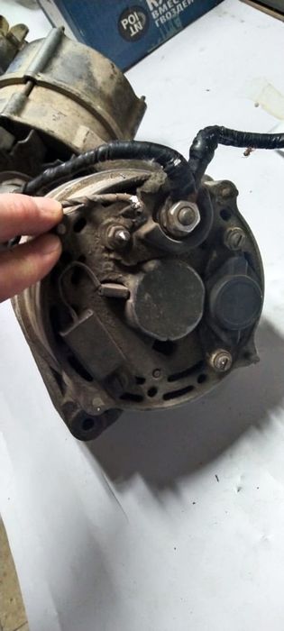 Продам стартер и генератор