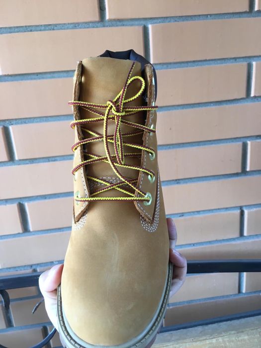 Продам детскую обувь оригинал Timberland.