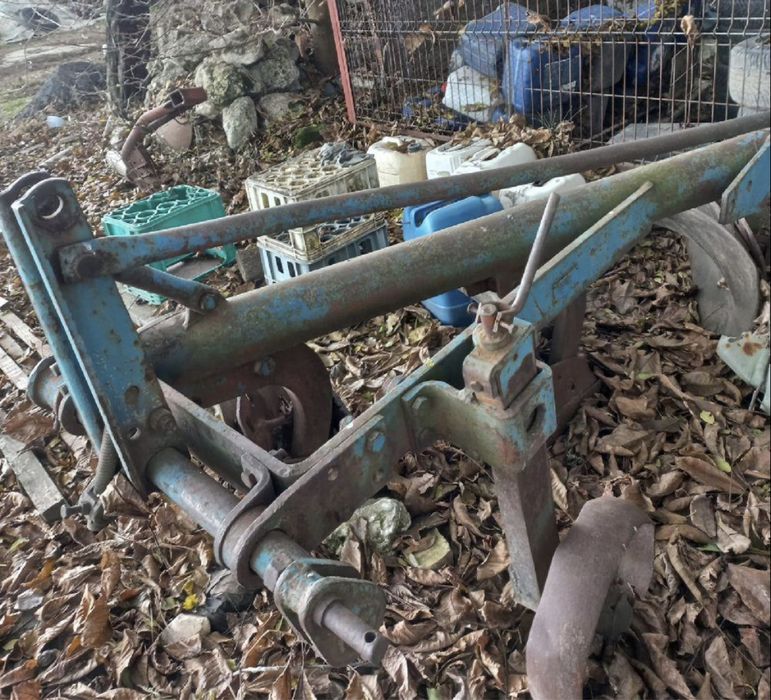 Vand plug PP3 în stare buna.