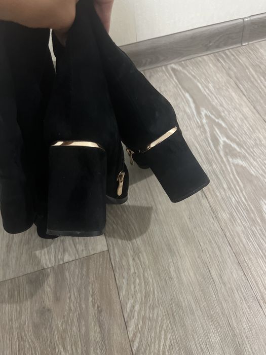 Продам зимние ботфорды