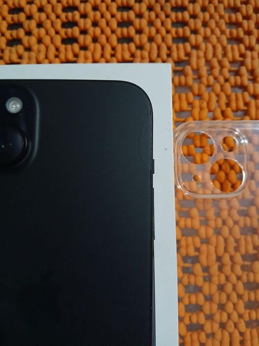 Vând Iphone 15 plus