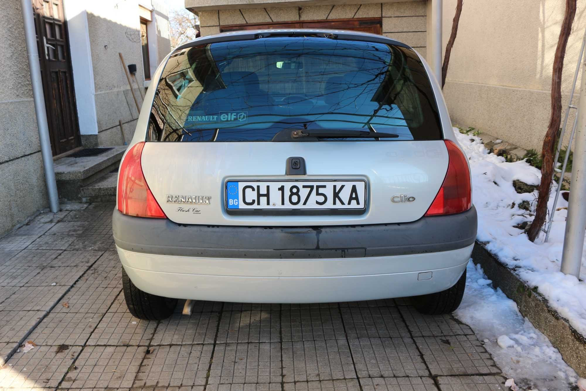 Renault Clio 1.2 , 60 к.с. , Бензин, 2000 г. в много добро състояние