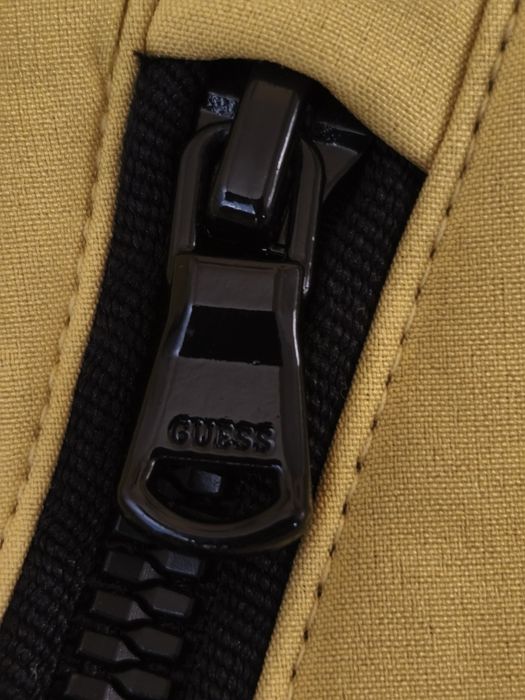 Дамско зимно ски яке Guess размер S