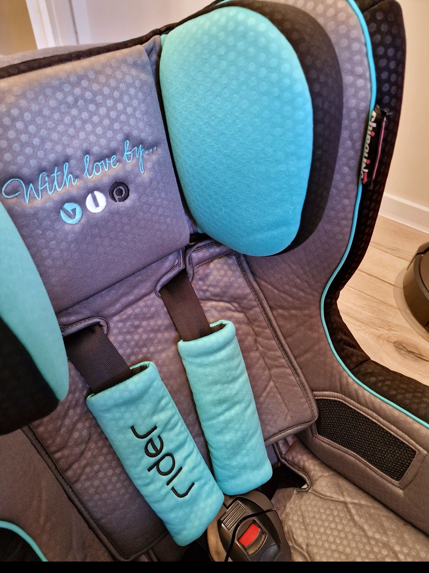 Столче за кола с isofix - Chipolino Rider - 0-18кг.