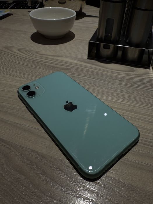 Iphone 11 бирюзовый цвет 64гб