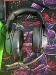 Vand casti gaming razer
