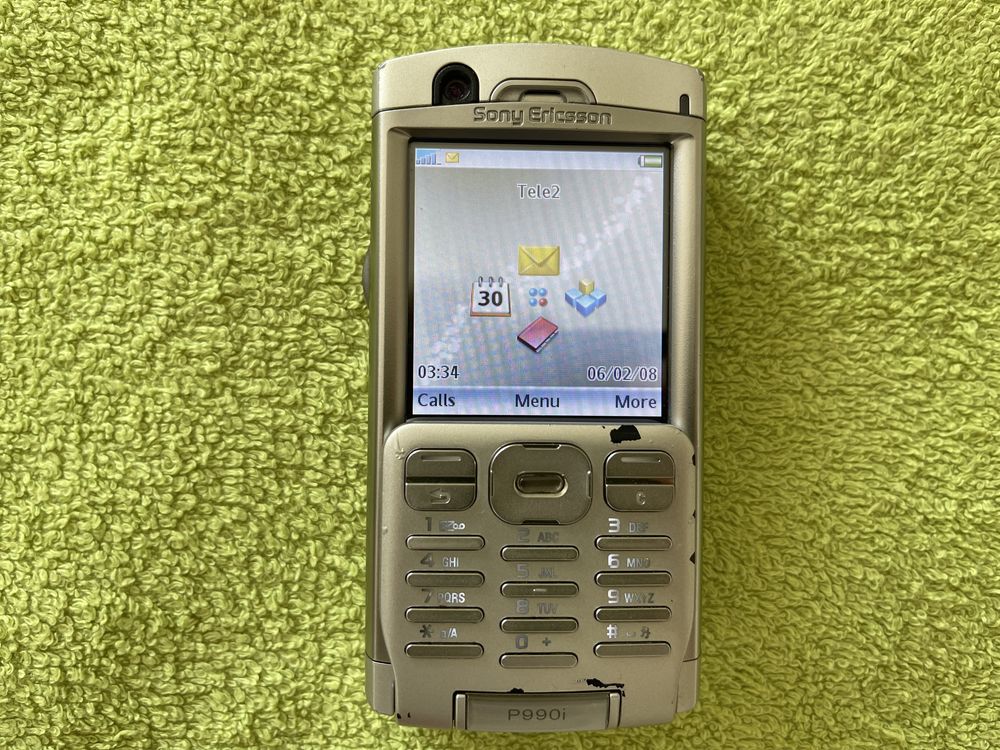 Sony Ericsson P990i