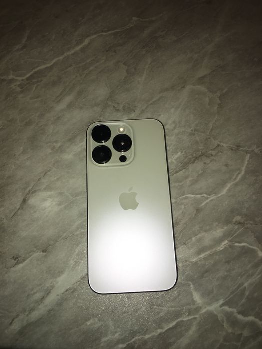 iPhone 15 pro 256GB
