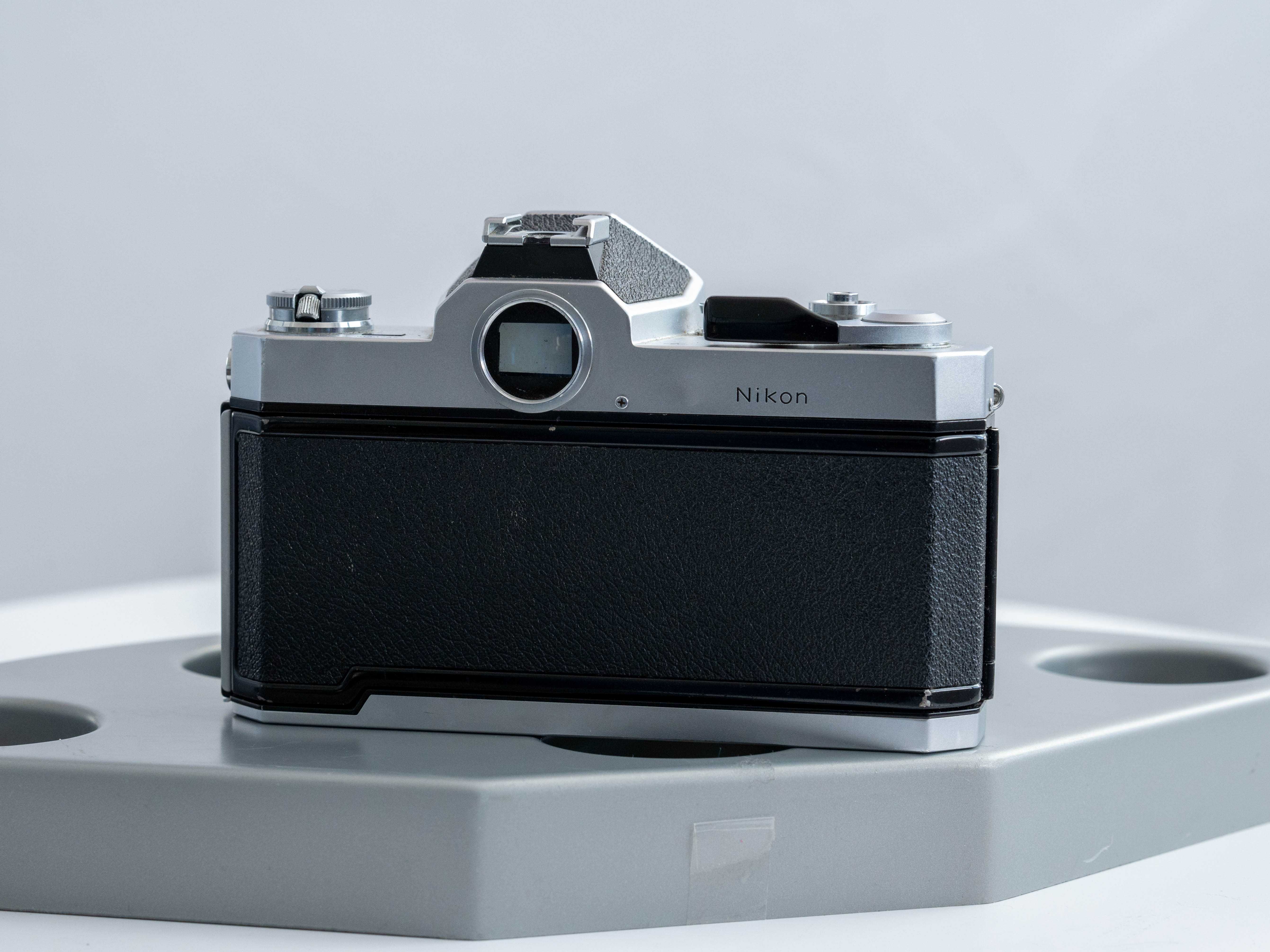 Nikon Nikkormat + 135mm Tamron f2.5 Обектив за Никон