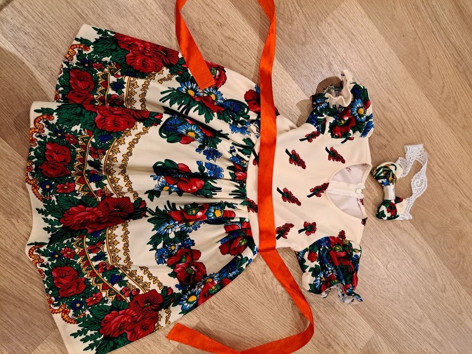 Rochite de ocazie 2-3 ani