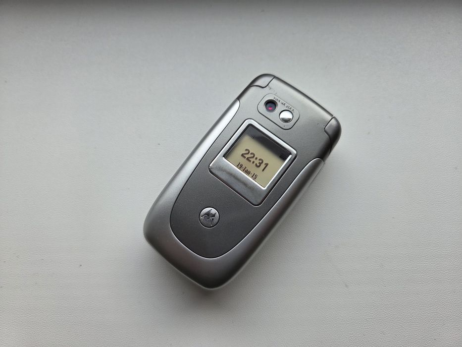 Motorola V360 - telefon de colectie