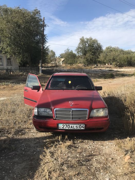 Продается мерс с180