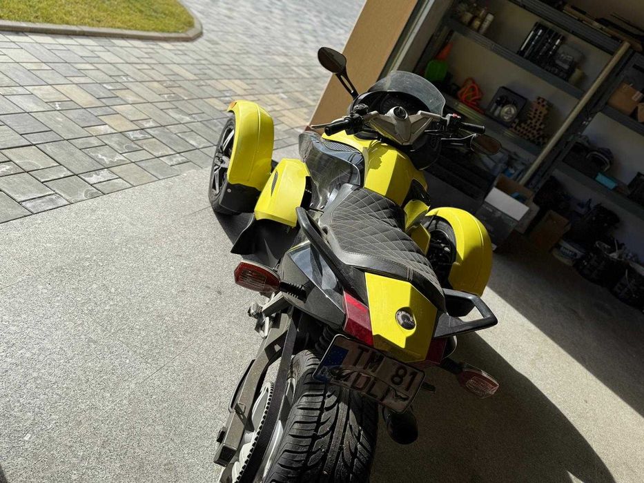 Can-am Spyder 1000cc