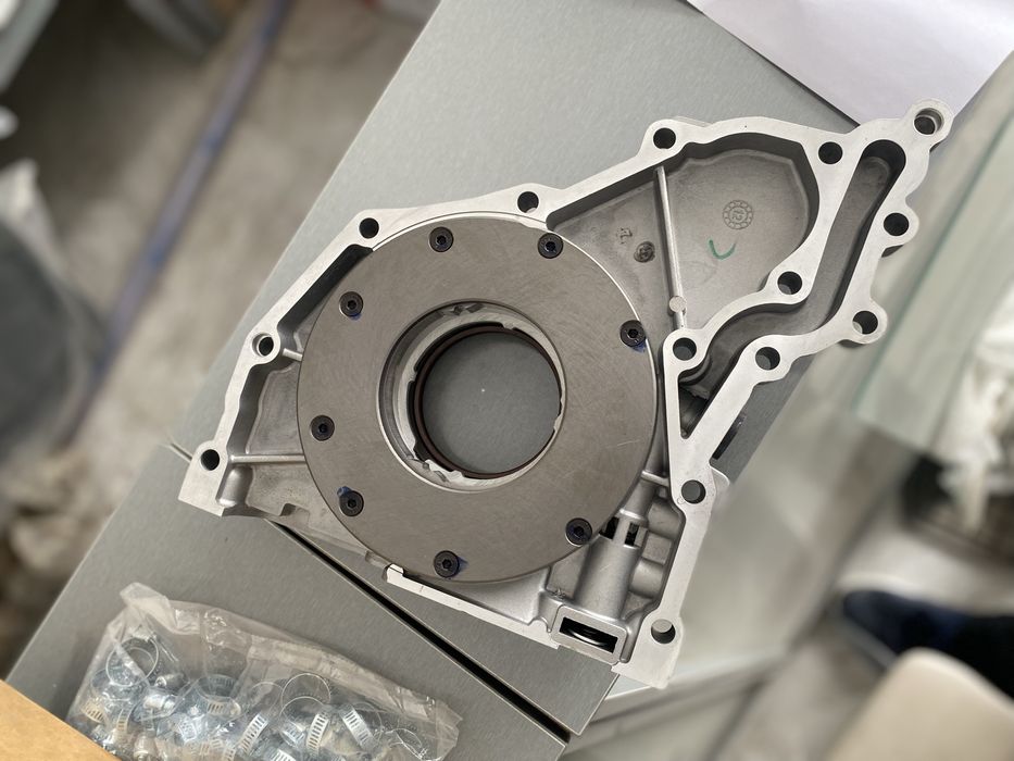 Масляный насос для двигателя Volvo