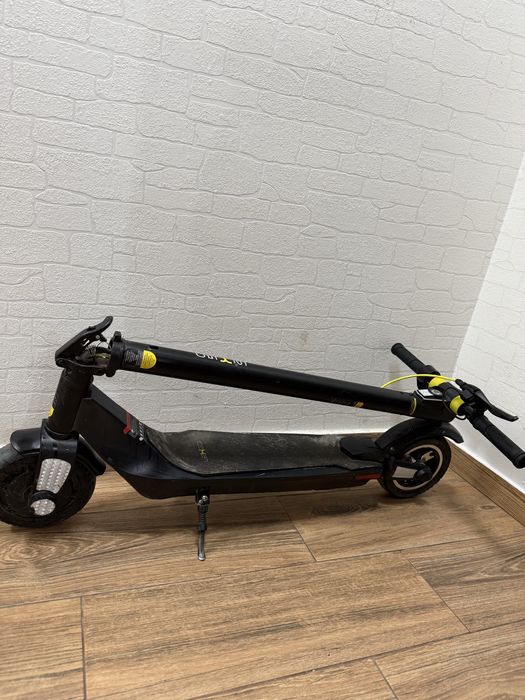 Vand trotineta electrica LEXGO S8+ light-up