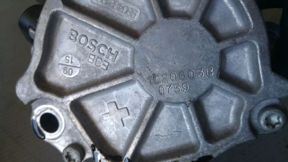 pompa vacuum 1.4 hdi 8h01 peugeot 206 207 208 2008 citroen c3 ford fiesta 6 9804021880