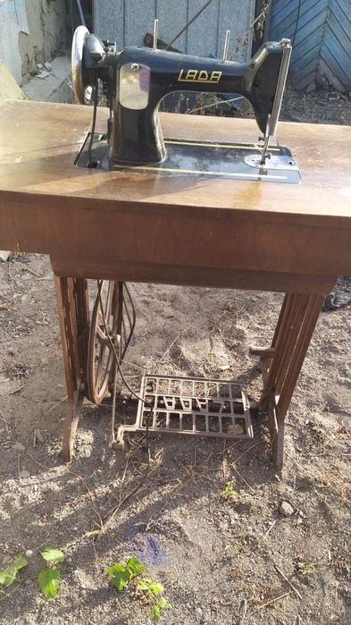 Швейная машинка, 70 х годов