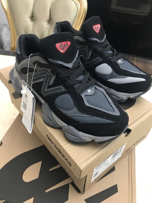 Adidași New Balance 9060 nou