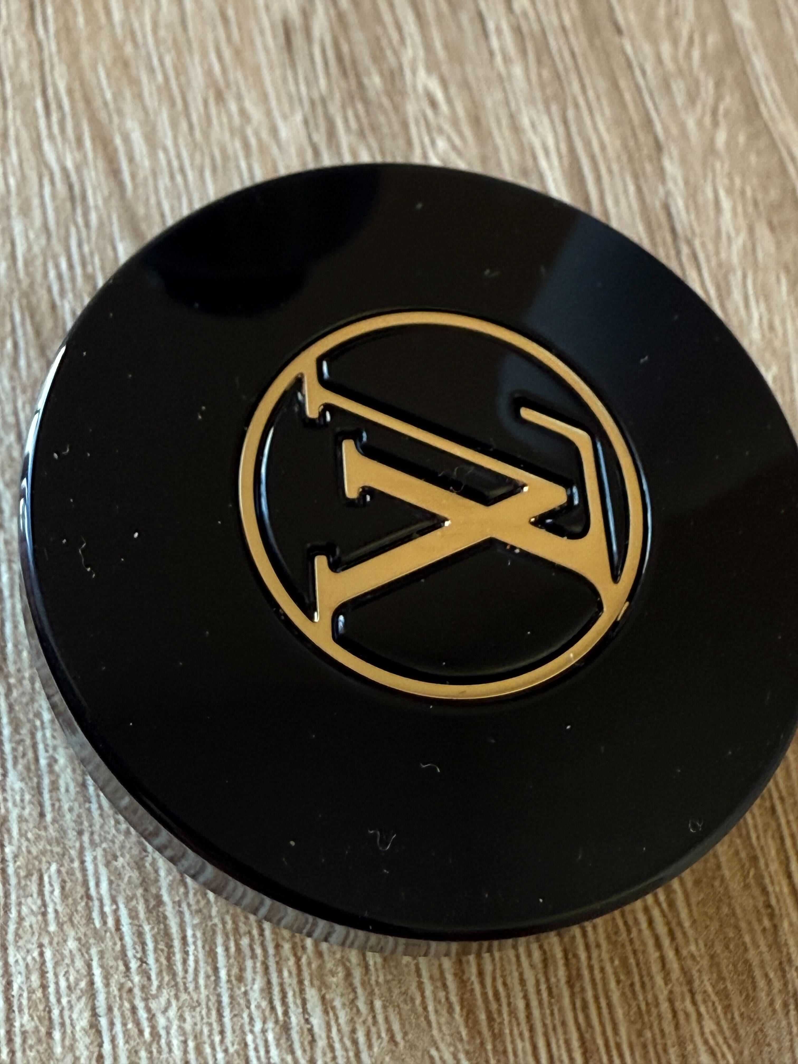 Louis Vuitton Ombre Nomade