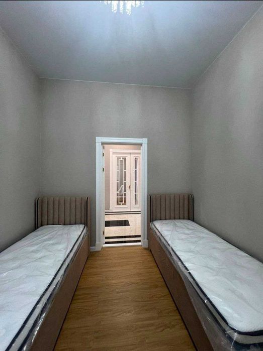 Срочно сдается евродом 3 комнаты,1,5 сотки.Азербайджанский центр.