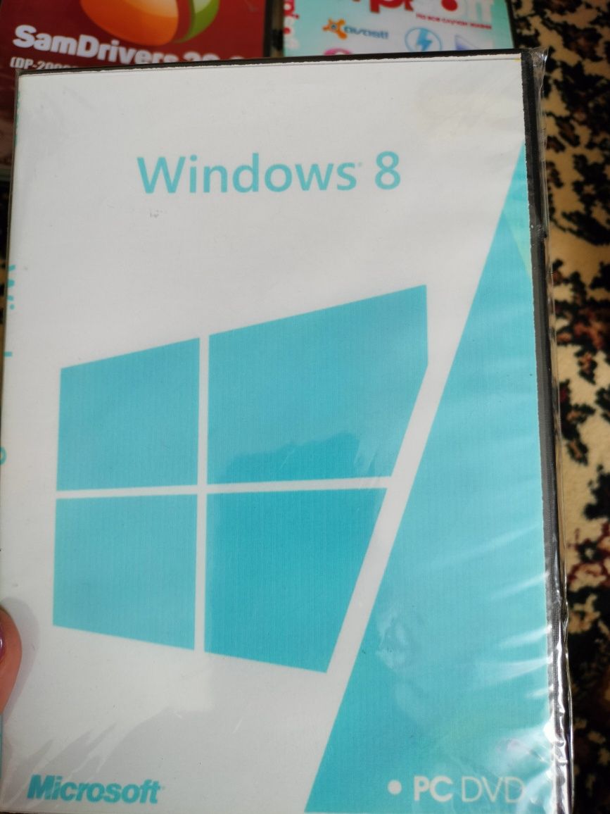 Продам диски WINDOWS 8, 10, программы на ПК, драйвера