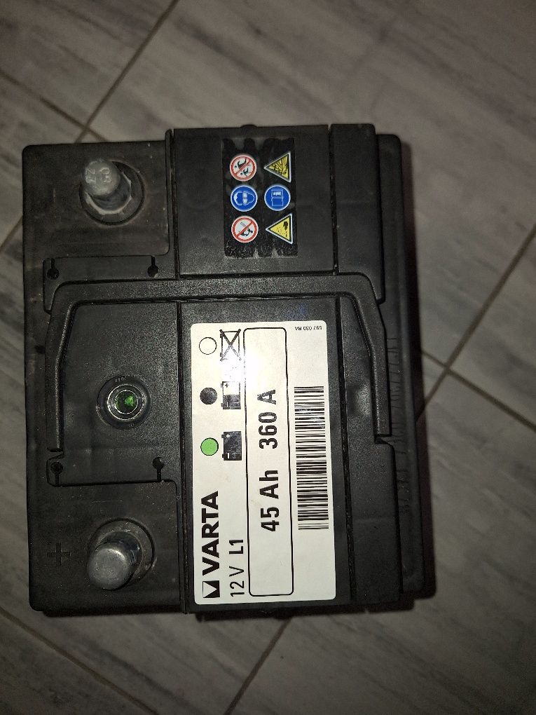 Акумулатор VARTA 12V 45Ah 360A