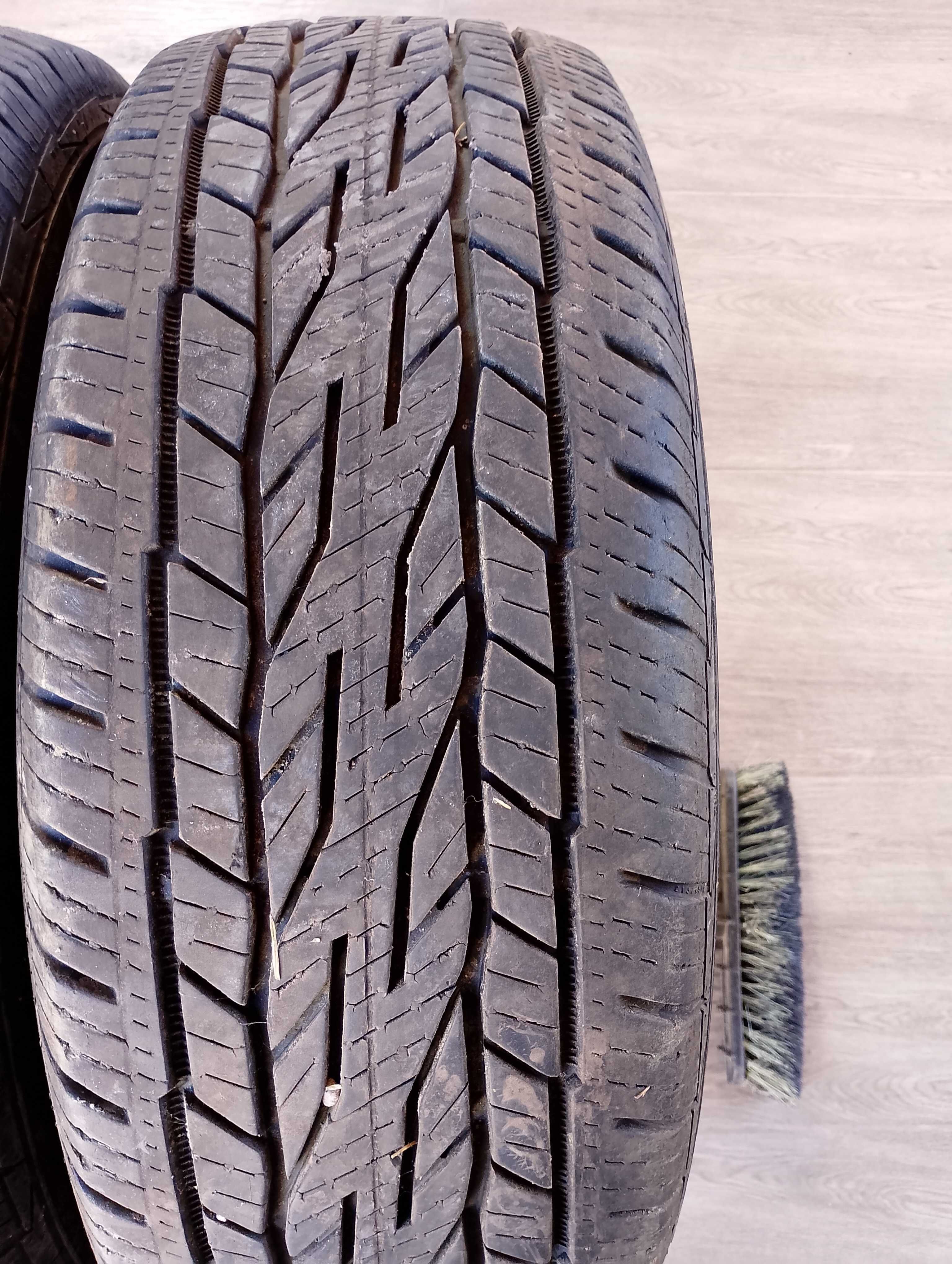 Гуми за джип 235/70R15