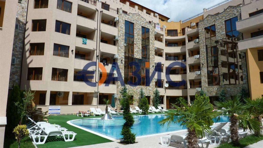 Голямо студио в комплекс Емералд Парадайз, Слънчев бряг, България, 60