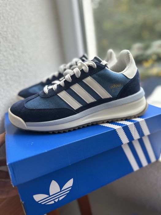 Маратонки Adidas SL 72