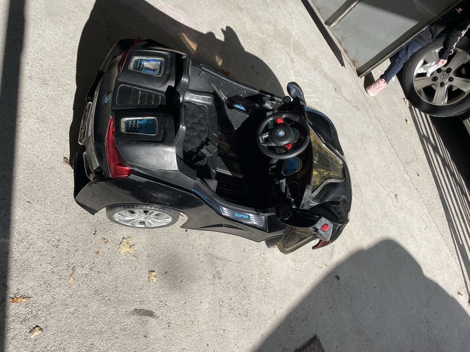 акумулаторна кола