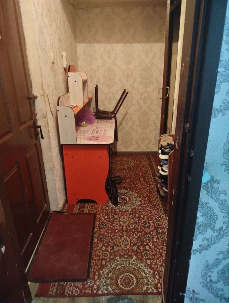 х Чиланзар 19 квартал 1в2/3/4 Средный Ремонт,Ор,Авто Школа,Продается