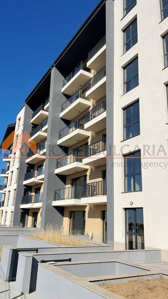 Продава се Двустаен апартамент в Варна, Виница - 78 кв.м за 1690 €/кв.м - Снимка #1