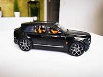 Macheta Rolls Royce Cullinan, 1:20