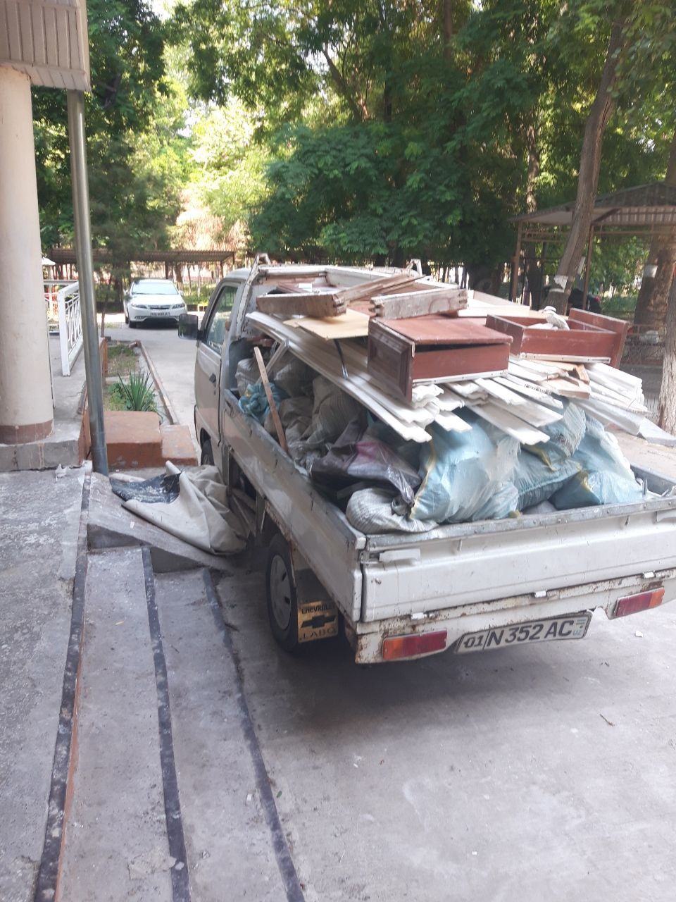 Вывоз мусор строй мусор