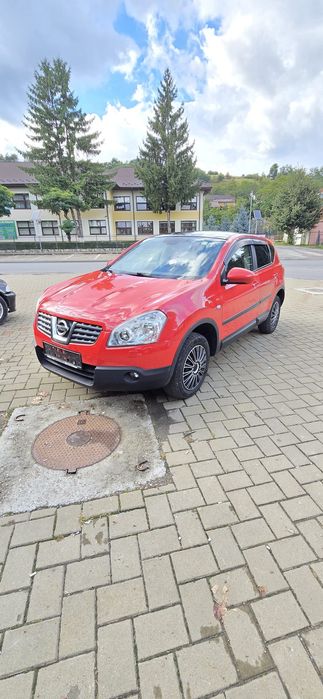 Vând NISSAN Qashqai