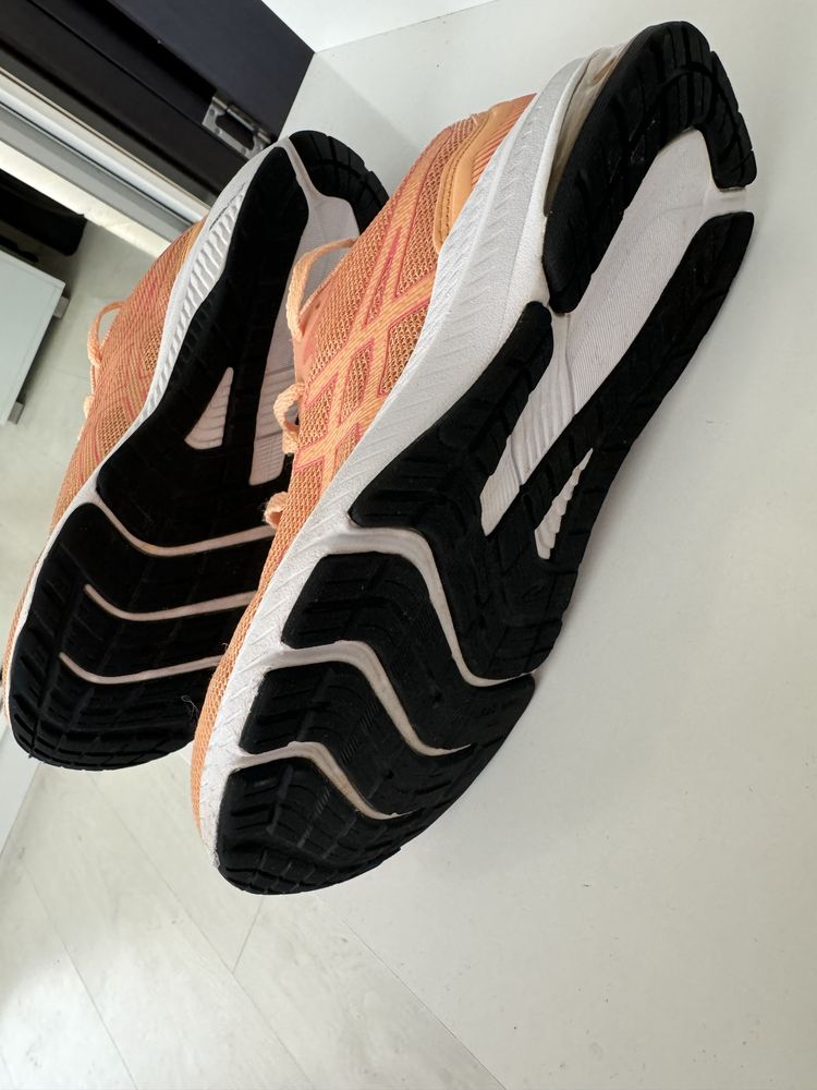 Детски маратонки Asics 37 1/2