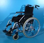 Scaun/ Carucior cu rotile Meyra / latime sezut 46 cm