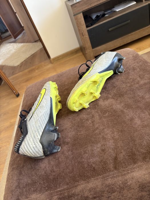 Nike Mercurial Бутонки