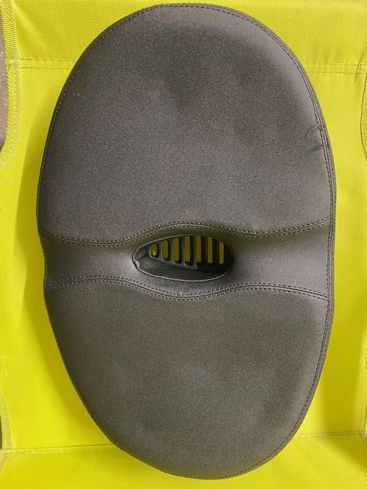 Продавам велосипедна седалка