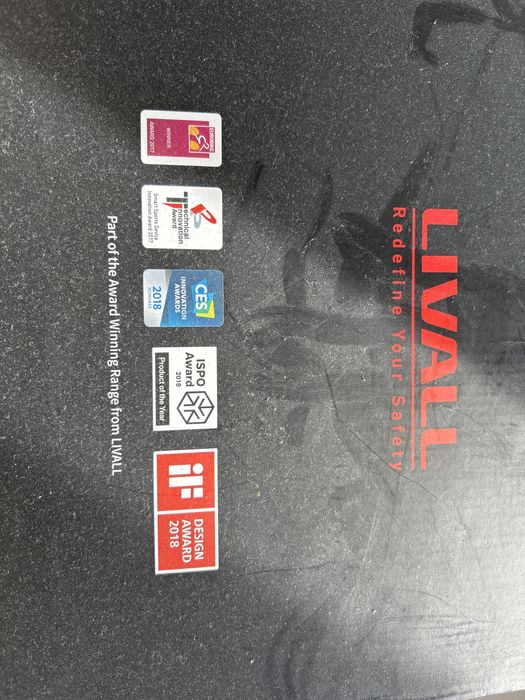 Casca inteligentă de schi și snowboard Livall RS1