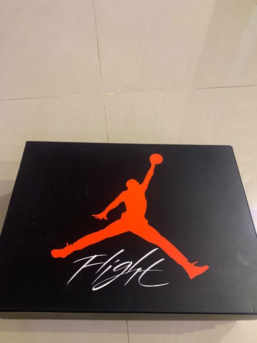 jordan 4 frozen moments