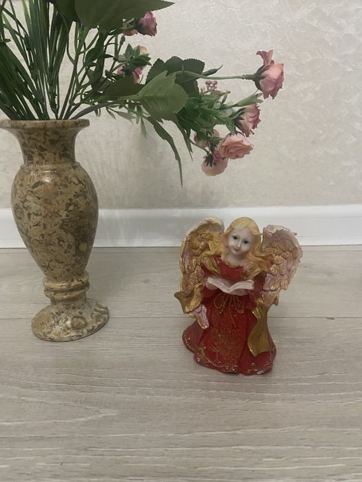 Продам фигурку коллекционая