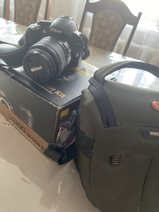 Продаю фотоаппарат. Nikon D3100