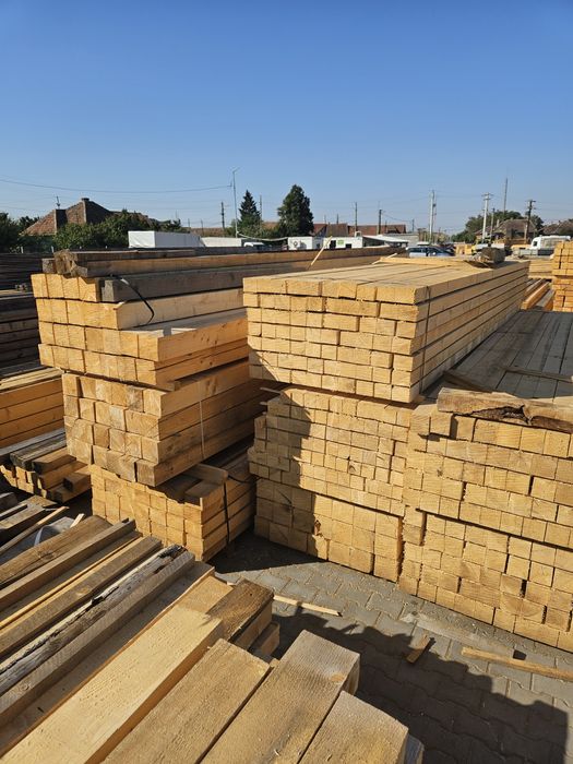 Vand lemn de constructii
