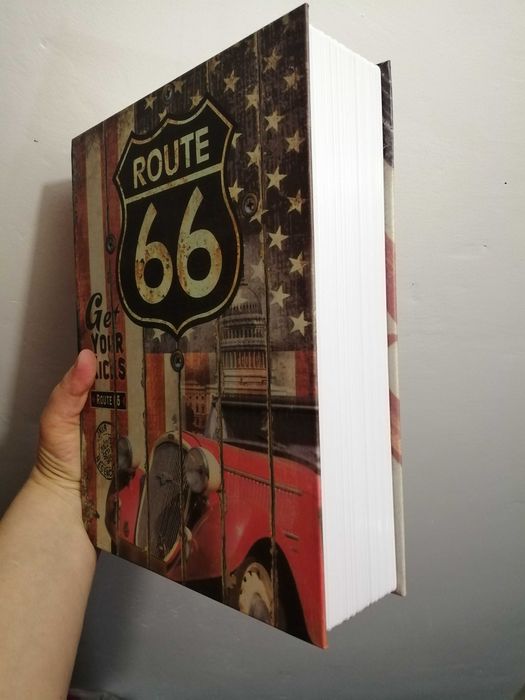 Книга-сейф (подарки/шкатулки/копилка/тайник)