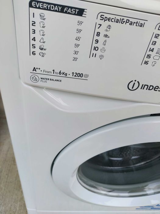 Masina de splat INDESIT EWSD 612552