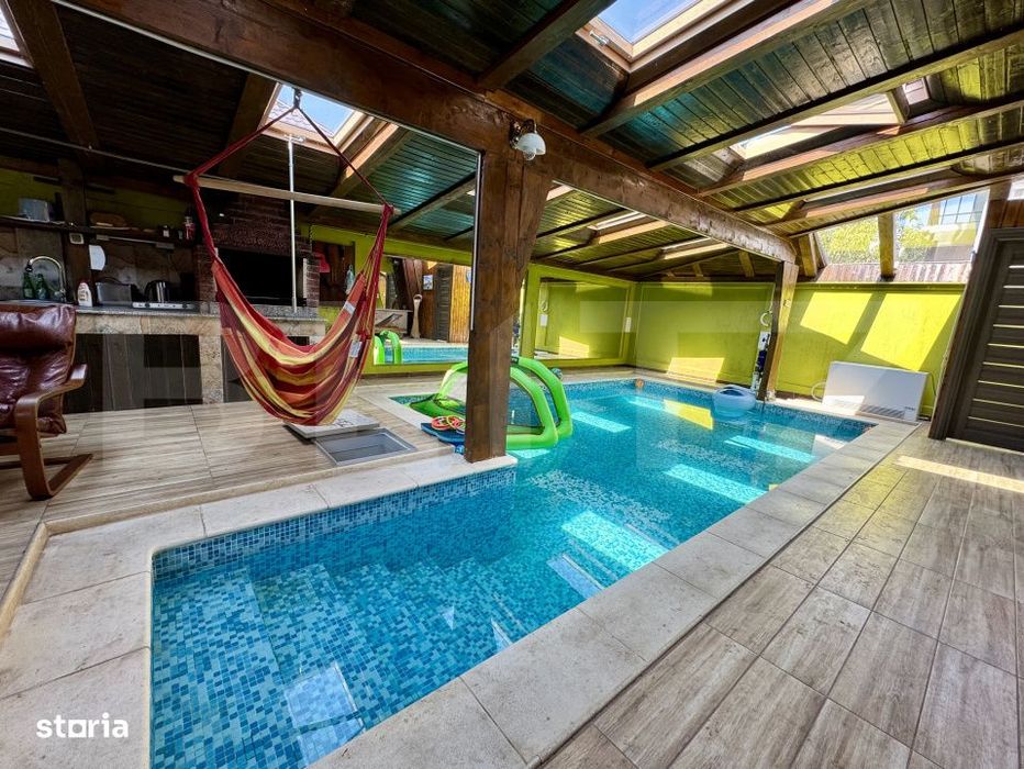 Casa de inchiriat, cu 4 dormitoare cu piscina, gratar, iaz si zona de